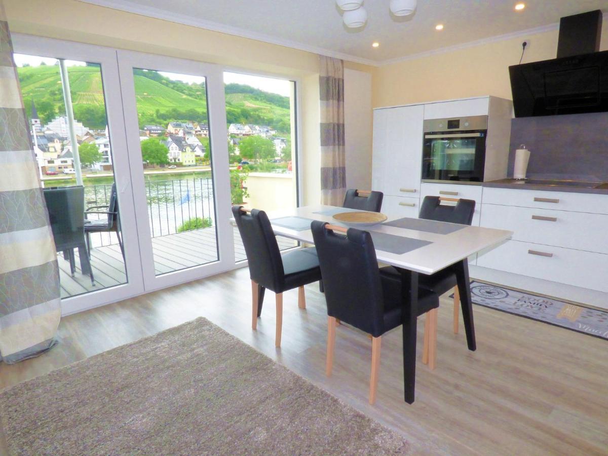 Ferienhaus Moselpromenade Zell Eksteriør billede