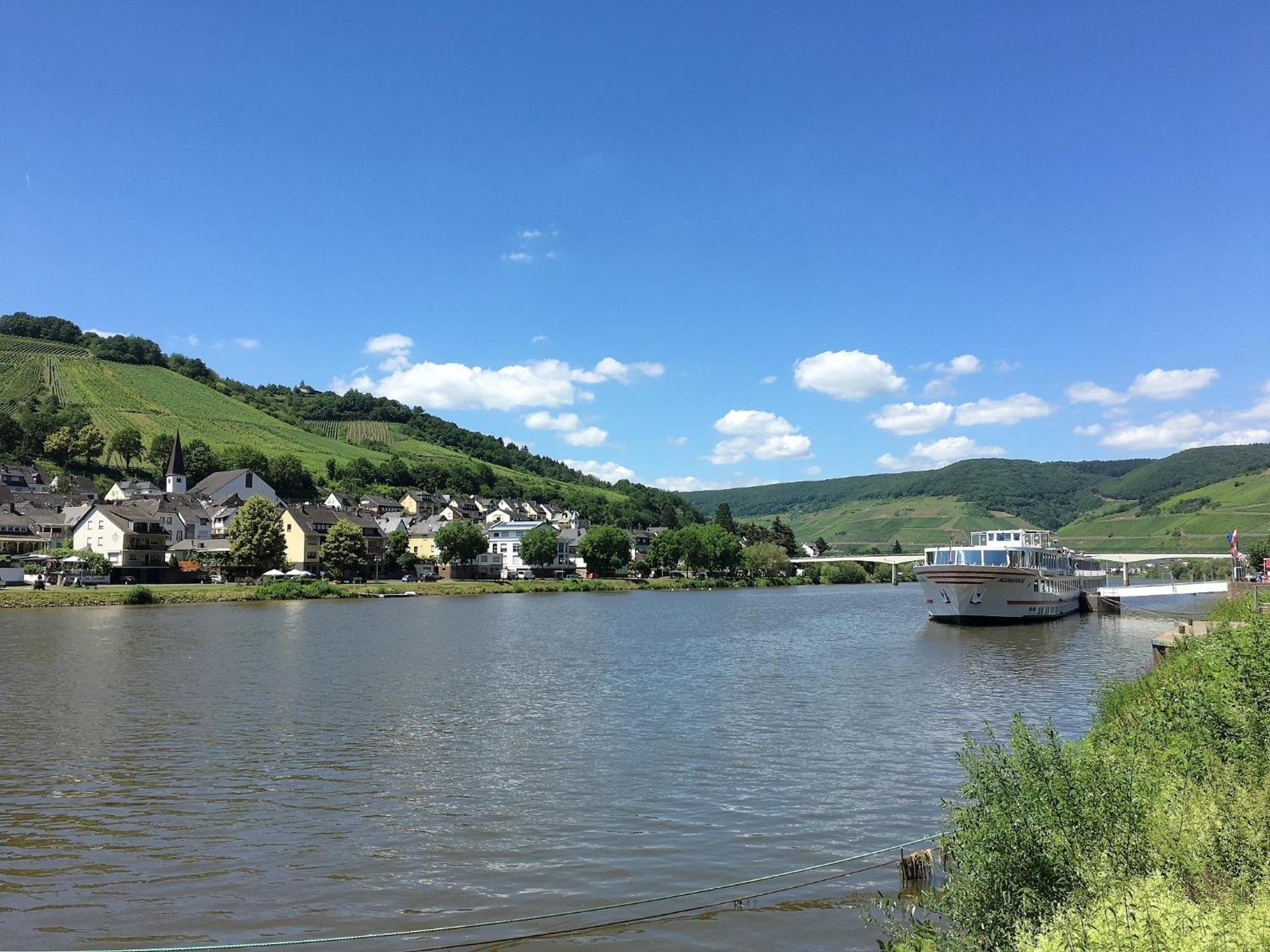 Ferienhaus Moselpromenade Zell Eksteriør billede