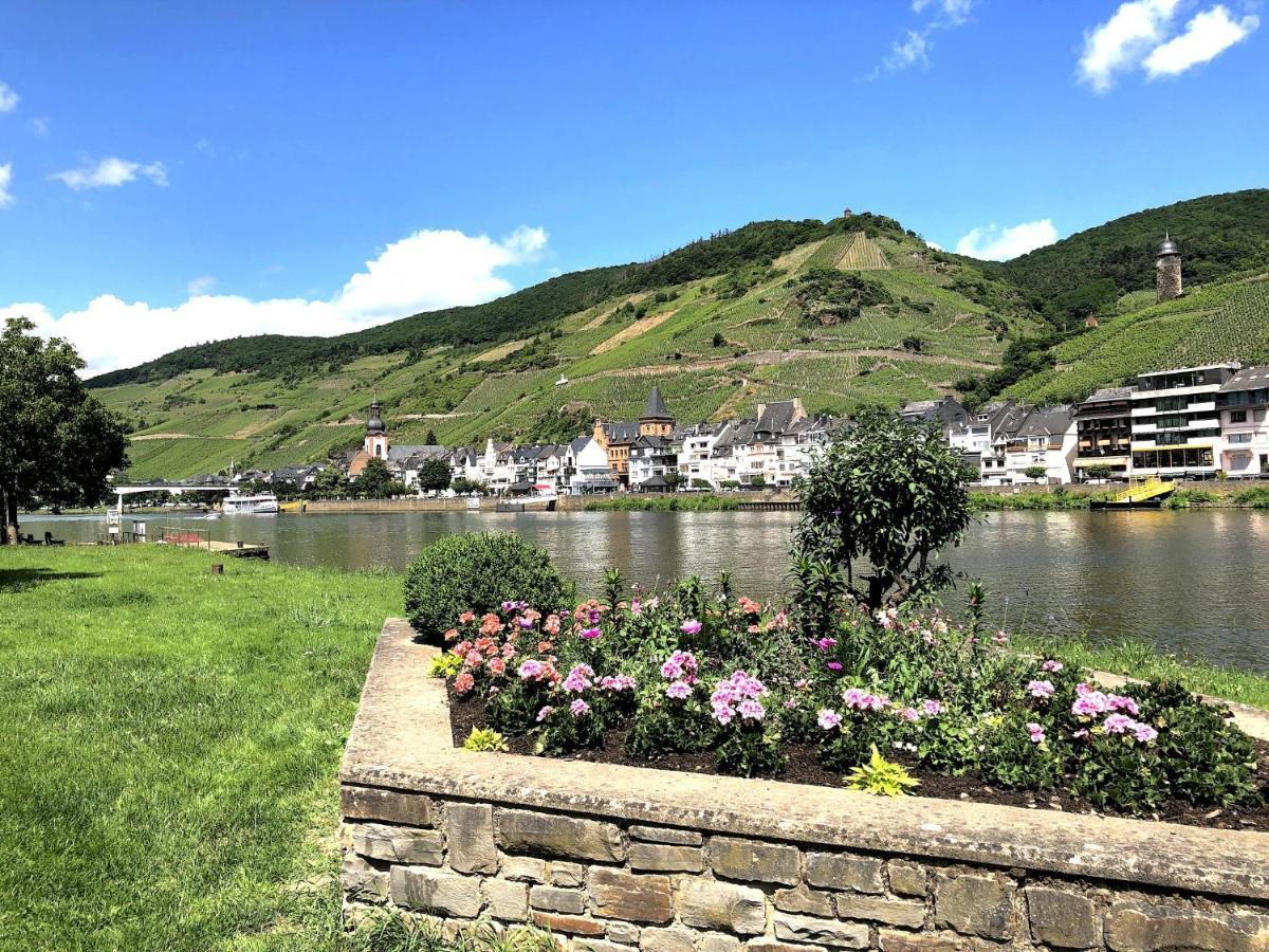 Ferienhaus Moselpromenade Zell Eksteriør billede