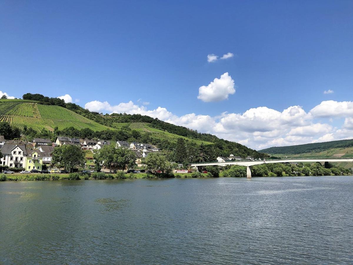 Ferienhaus Moselpromenade Zell Eksteriør billede